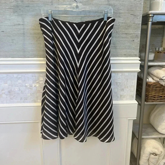 Ralph Lauren brown white chevron stripe skirt 6 smooth satin-like a-line - Picture 1 of 11